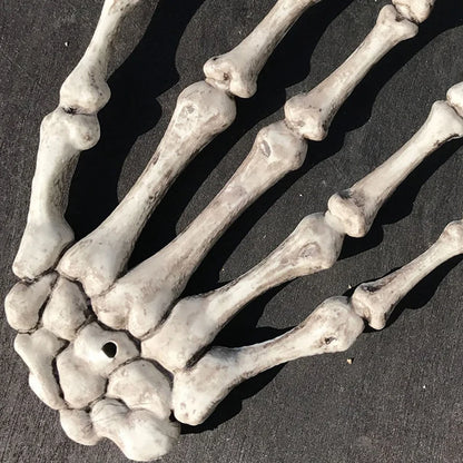 1pair Halloween Scary Props Plastic Skeleton Hands Realistic Life Size Plastic Fake Human